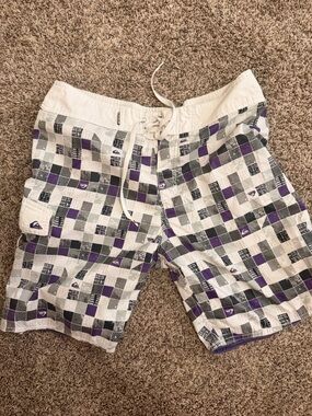 Quiksilver White, Purple, Gray Checkered Men’s Swim Trunks